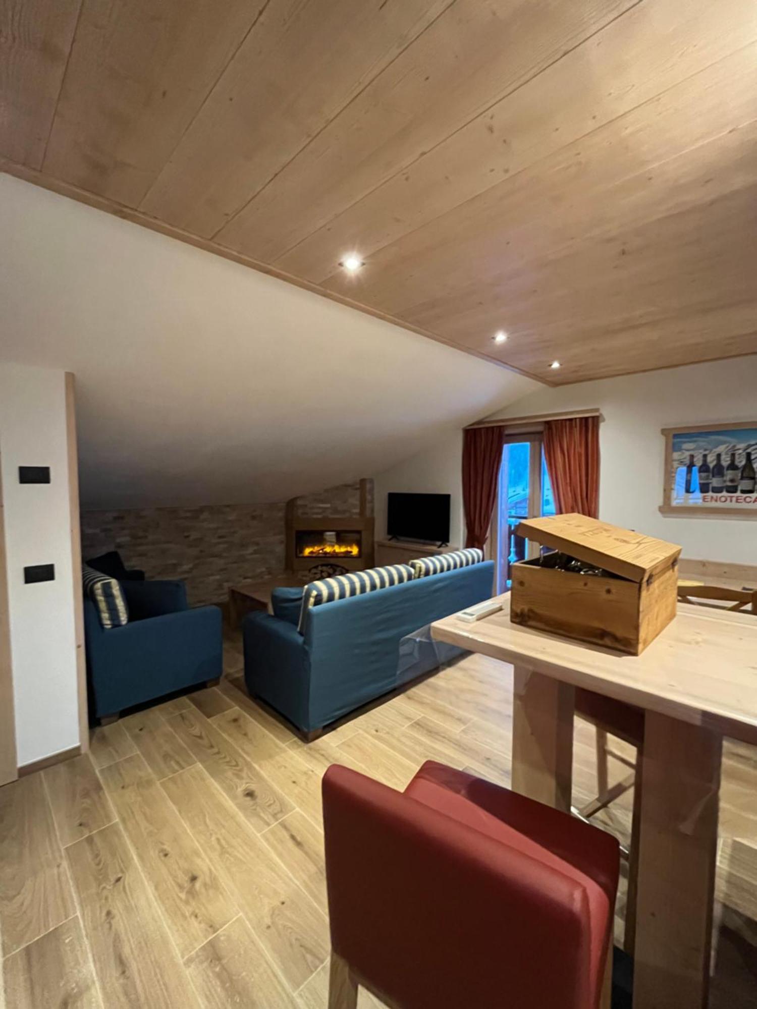 Chalet Barbara Apartment Livigno Exterior photo