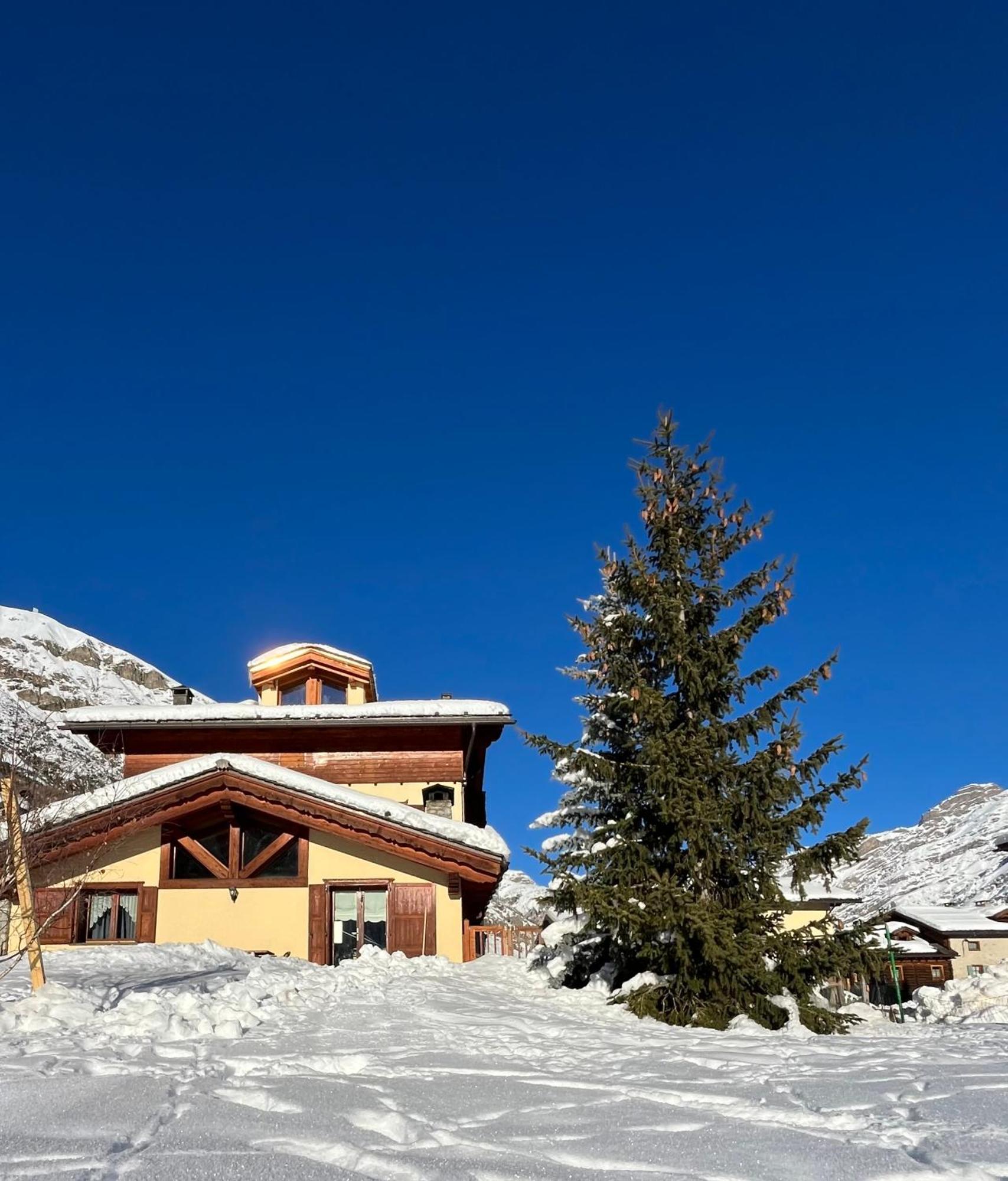 Chalet Barbara Apartment Livigno Exterior photo