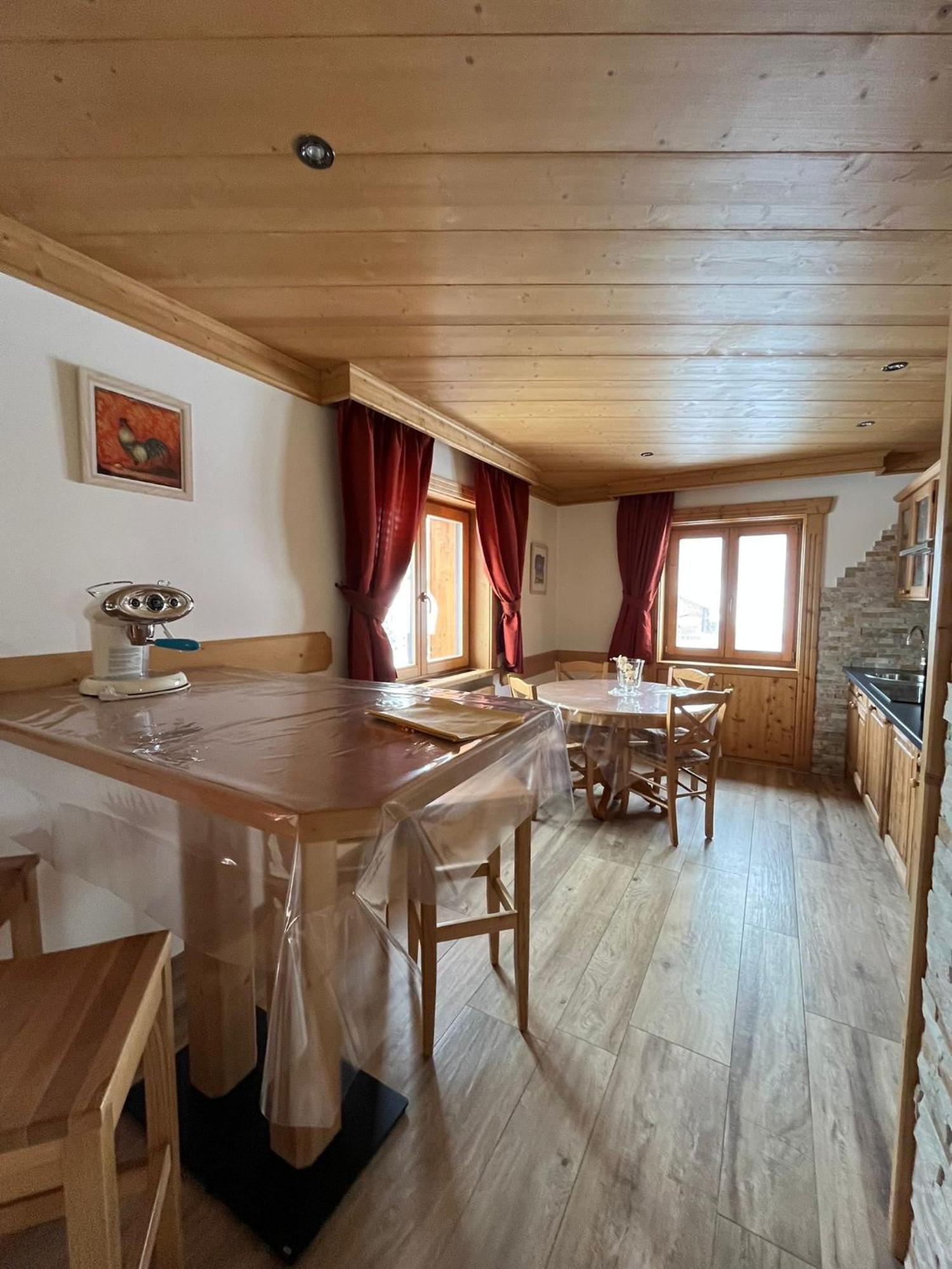 Chalet Barbara Apartment Livigno Exterior photo